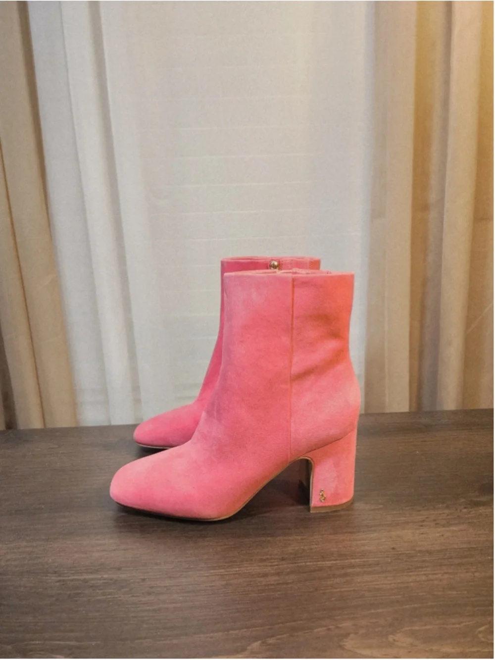 Sam Edelman Fawn Suede LEATHER Block Heel Boots Booties 7.5 WIDE Fushia Pink